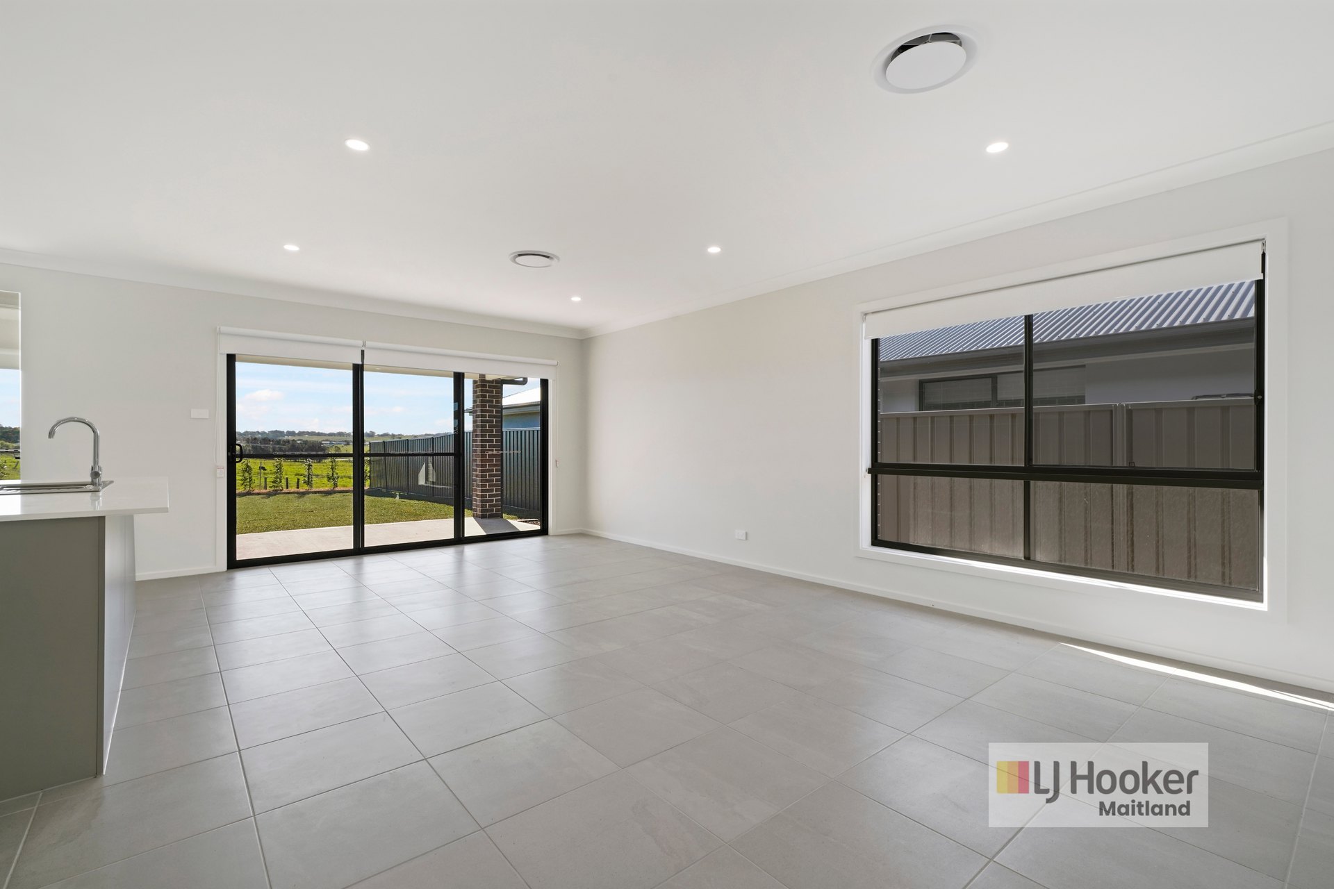 25 MARLOWE AV, ANAMBAH NSW 2320, 0房, 0浴, House