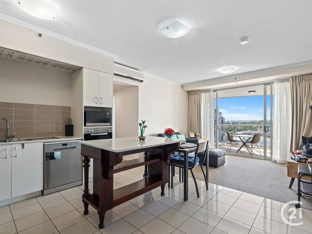 902/11 Ellenborough Street, Woodend, QLD 4305