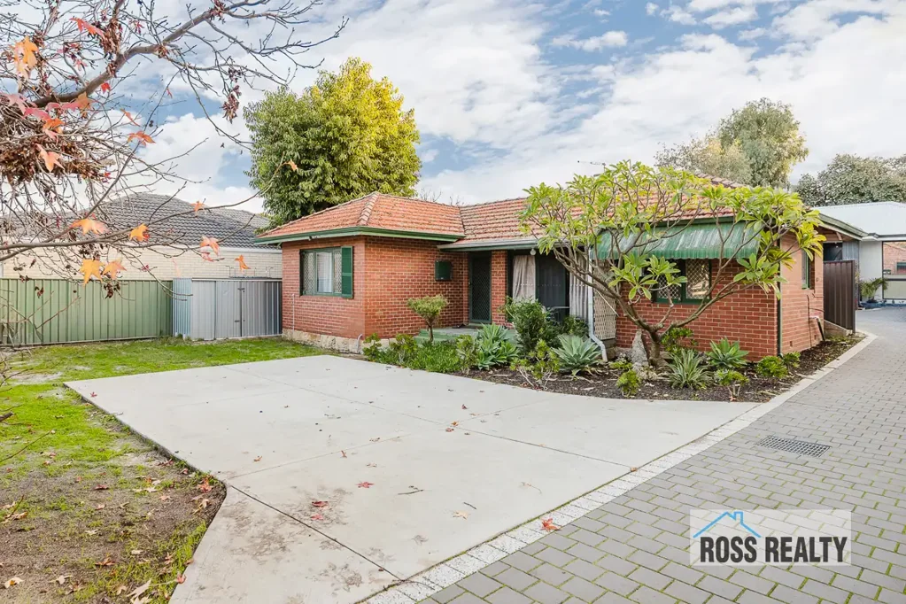 18 Priestley Street, Embleton, WA 6062
