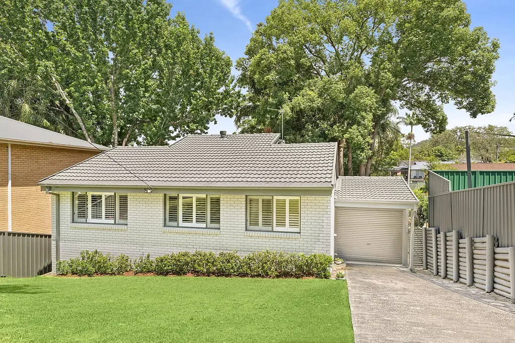 3 Dougal Drive, Wyoming, NSW 2250