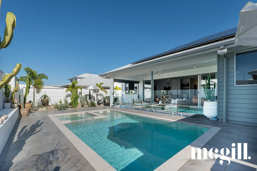 14 Wright Place, Baringa, QLD 4551