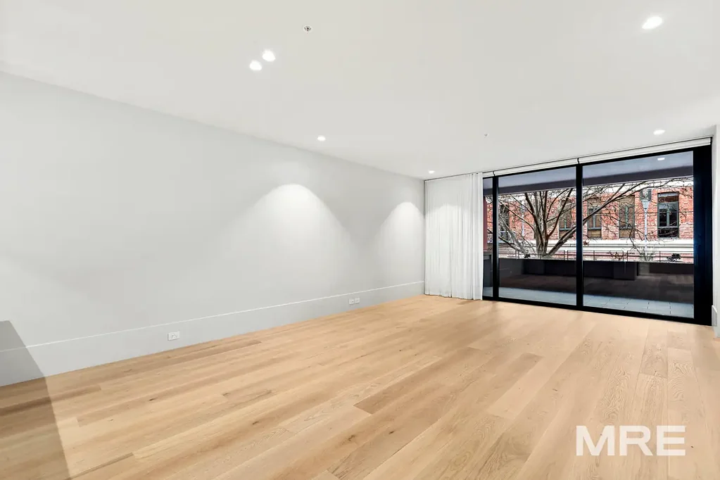 Brand New Luxury @Gore St