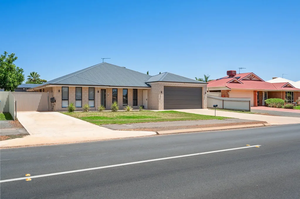 9 Hart Kerspien Drive, Broadwood, WA 6430