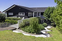 129 Bleakhouse Road, Mellons Bay