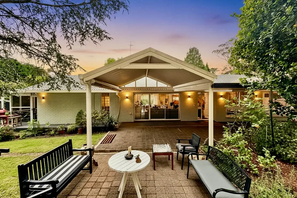 ELEGANT SOUTH LEURA HIDEAWAY