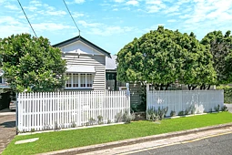 35 Aylesford Street, Annerley