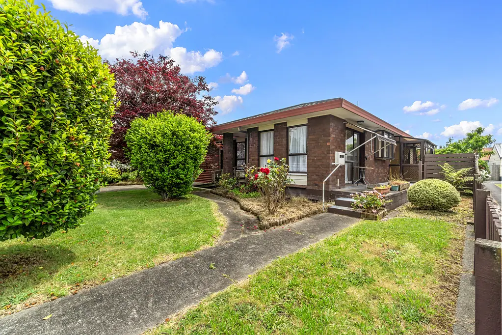 12 Jasmine Avenue, Dinsdale, Hamilton, Waikato
