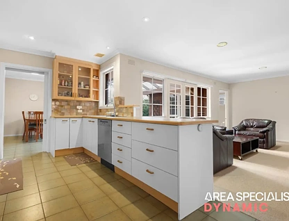 17 Bristow Dr, Forest Hill, VIC 3131, 4房, 2浴, 整租独立别墅
