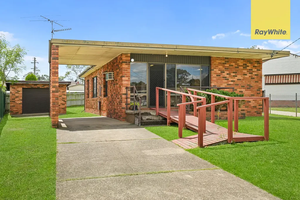 1 Milak Place, Whalan, NSW 2770