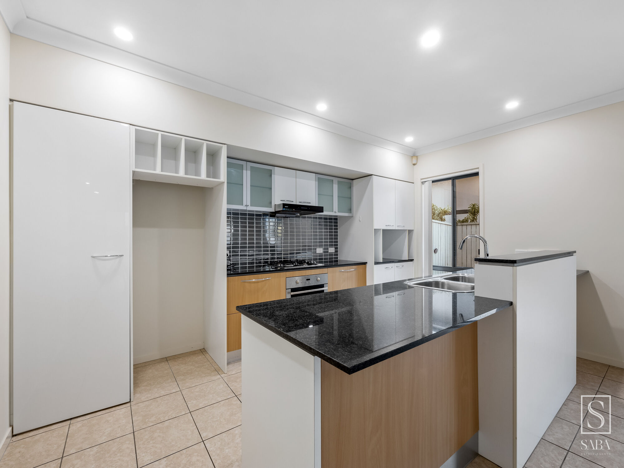 6 GREENWAY CCT, MOUNT OMMANEY QLD 4074, 0 chambres, 0 salles de bain, House