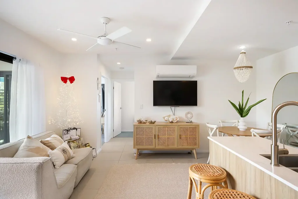 14/2044 Gold Coast Highway, Miami, QLD 4220