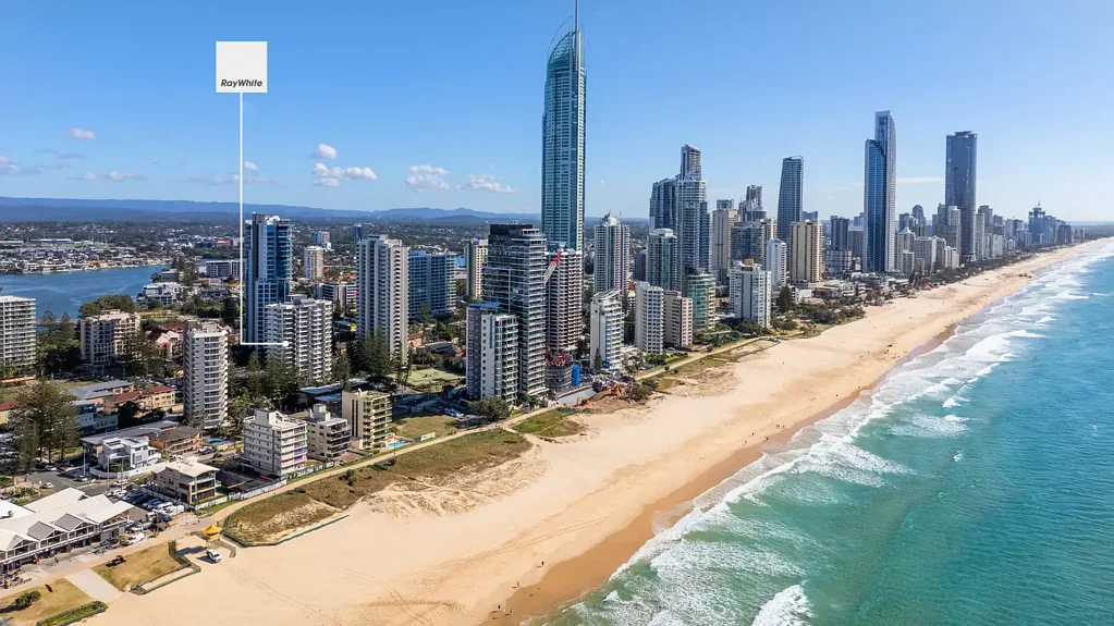 Surfers Paradise 2房  A Lifestyle Location Just 100m to the Beach