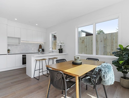 Lot 1&2/4 Towra Place, Botany Downs, Manukau City, 4 Kuwarto, 2 Banyo, House