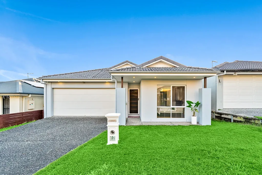 Heathwood 4Zimmer Vacant & Move-In Ready - Quality Family Living in the Heart of Heathwood