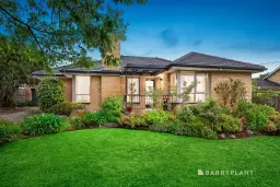 13 Westham Crescent, Bayswater