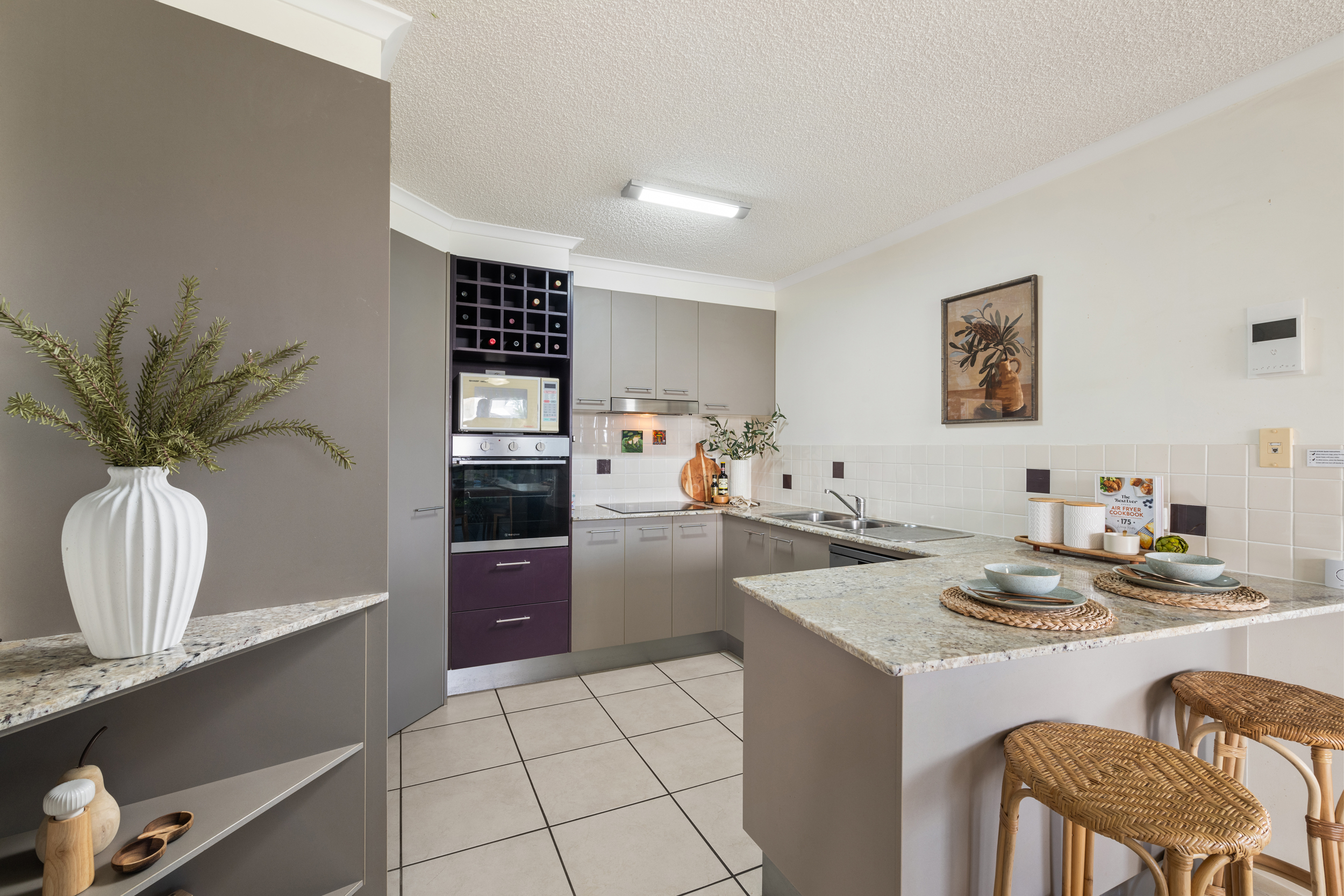 UNIT 301 34 FOURTH AV, MAROOCHYDORE QLD 4558, 0 غرف, 0 حمامات, Unit