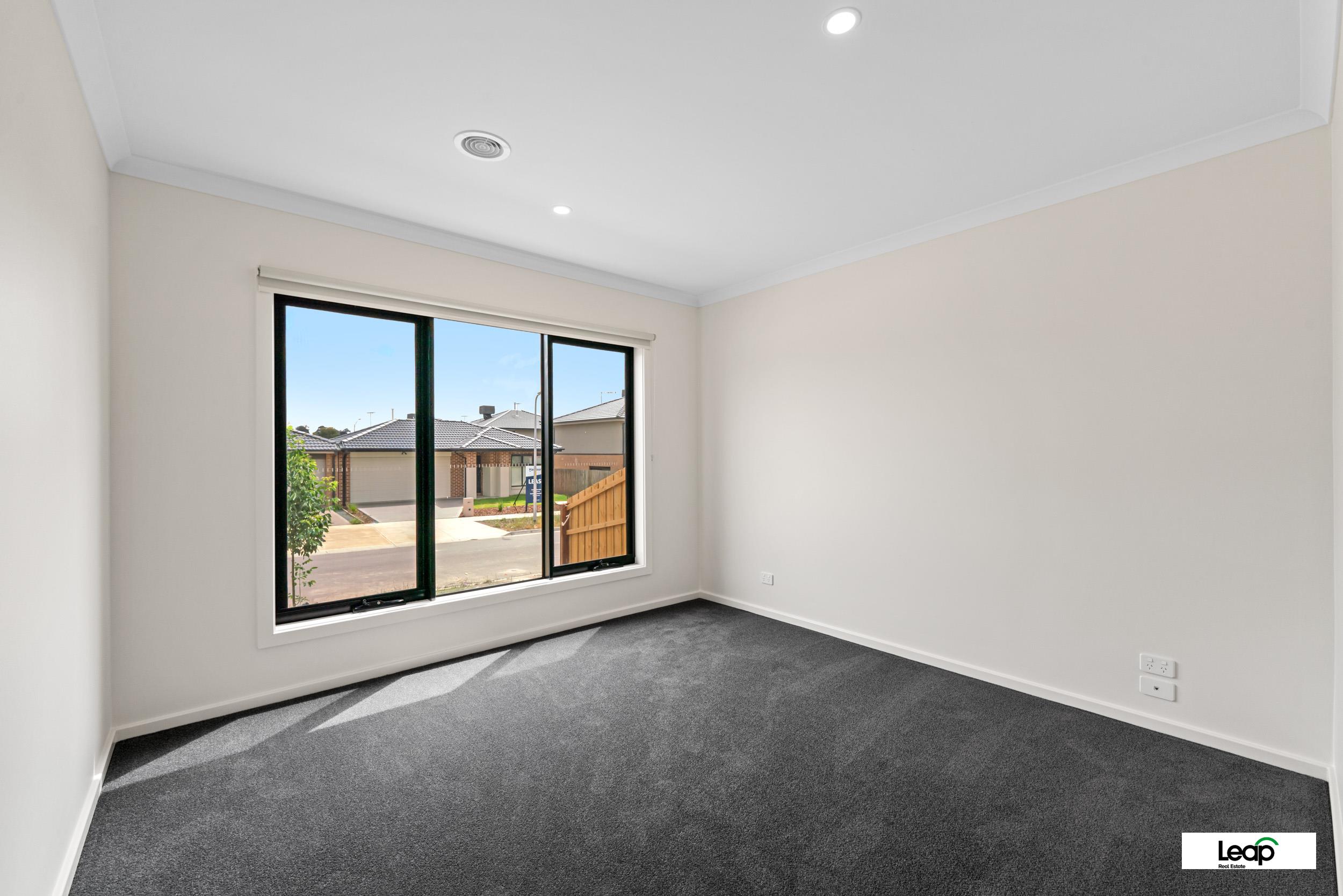 3 BIDWELL ST, MERNDA VIC 3754, 0房, 0浴, House