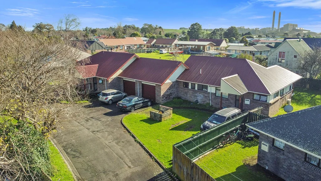 Huntly 3Phòng ngủ Flagship Property- Spacious, Sunny & Secure In...