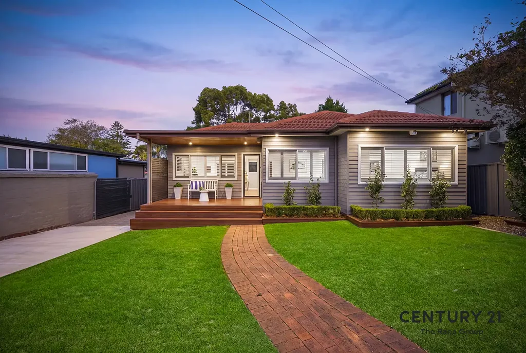 Seven Hills 4غرفة نوم Beautifully Updated Family Home | Move-In Ready | Sought-After Music Bowl Locale