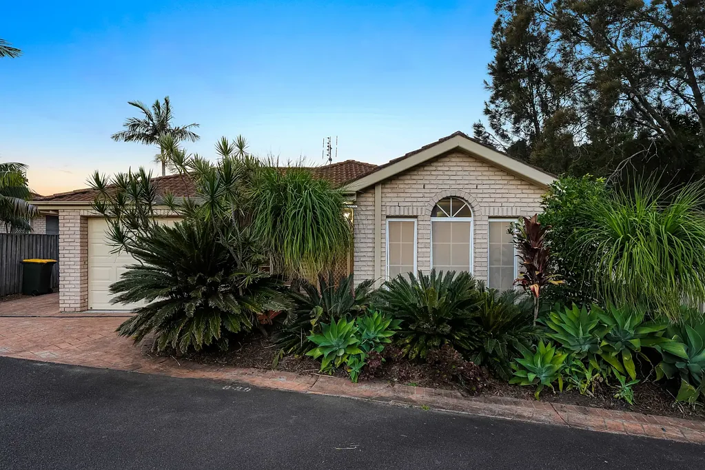 Mount Hutton 3房  Nest or Invest – Attractive Freestanding Home with Walkway to Shops