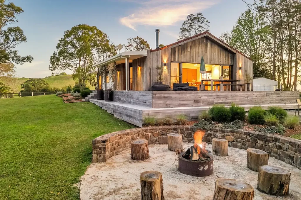 40 Nashua Road, Fernleigh, NSW 2479
