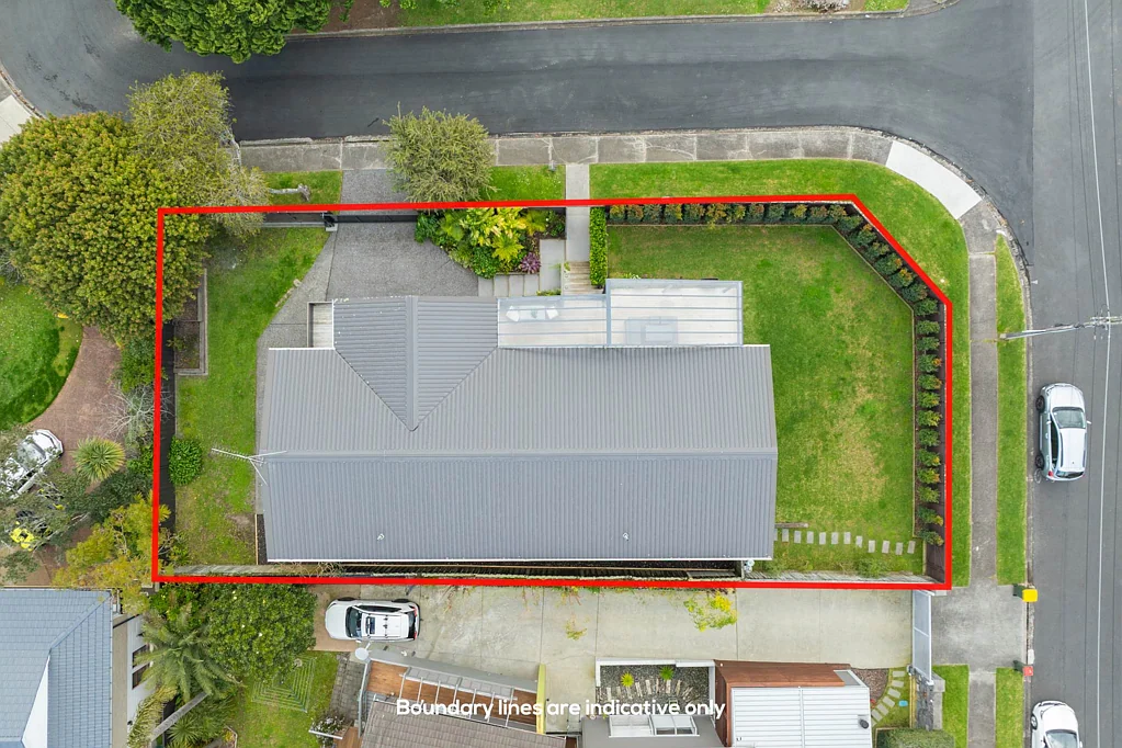 Hauraki 4房 安全感拉满＋空间惊艳，Hauraki住宅惊喜不断，桑拿房+水疗池，步行即至海滩！ Secure, Spacious and Full of Surprises