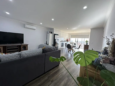 4/156 Holts Lane, Bacchus Marsh, VIC 3340, 2房, 1浴, Unit