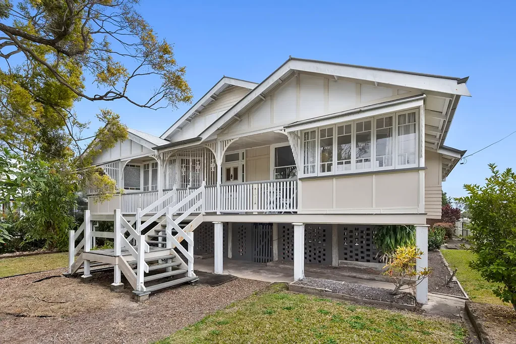 Maryborough 4ਬੈੱਡਰੂਮ Timeless Queenslander Charm In A Prime Location!