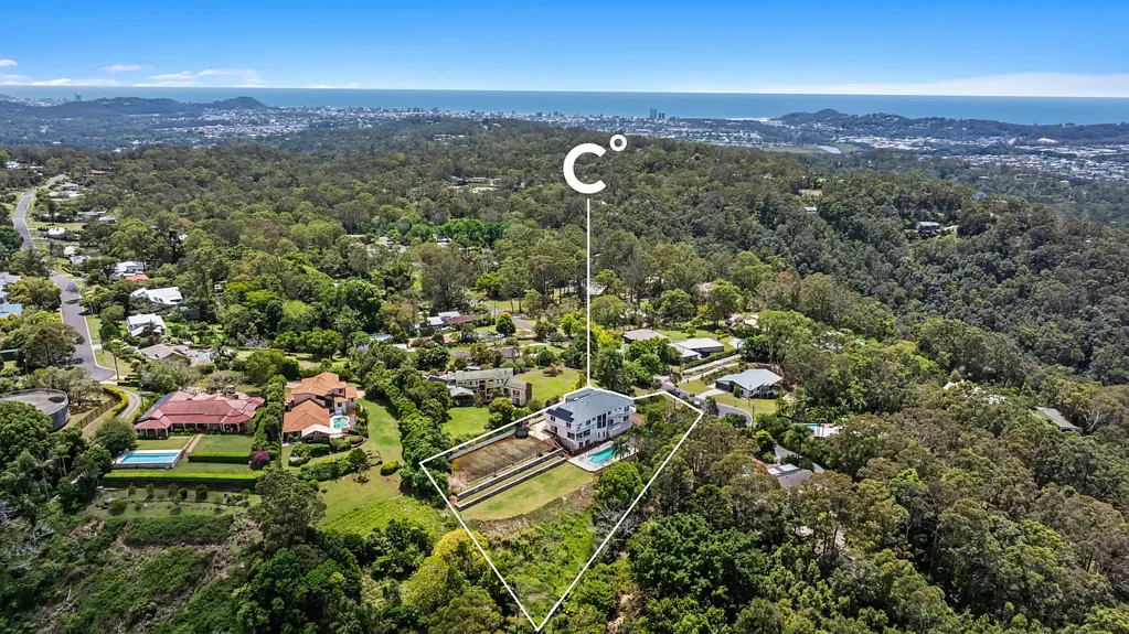 33 Evergreen Drive, Elanora, QLD 4221