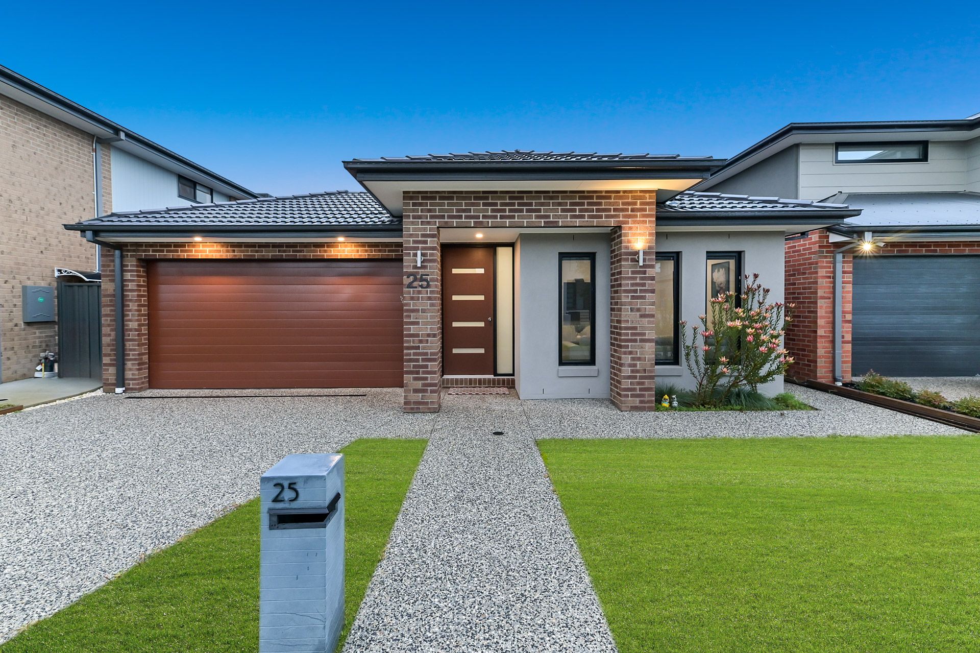 25 POSITANO CCT, BERWICK VIC 3806, 0 rūma, 0 rūma horoi, House