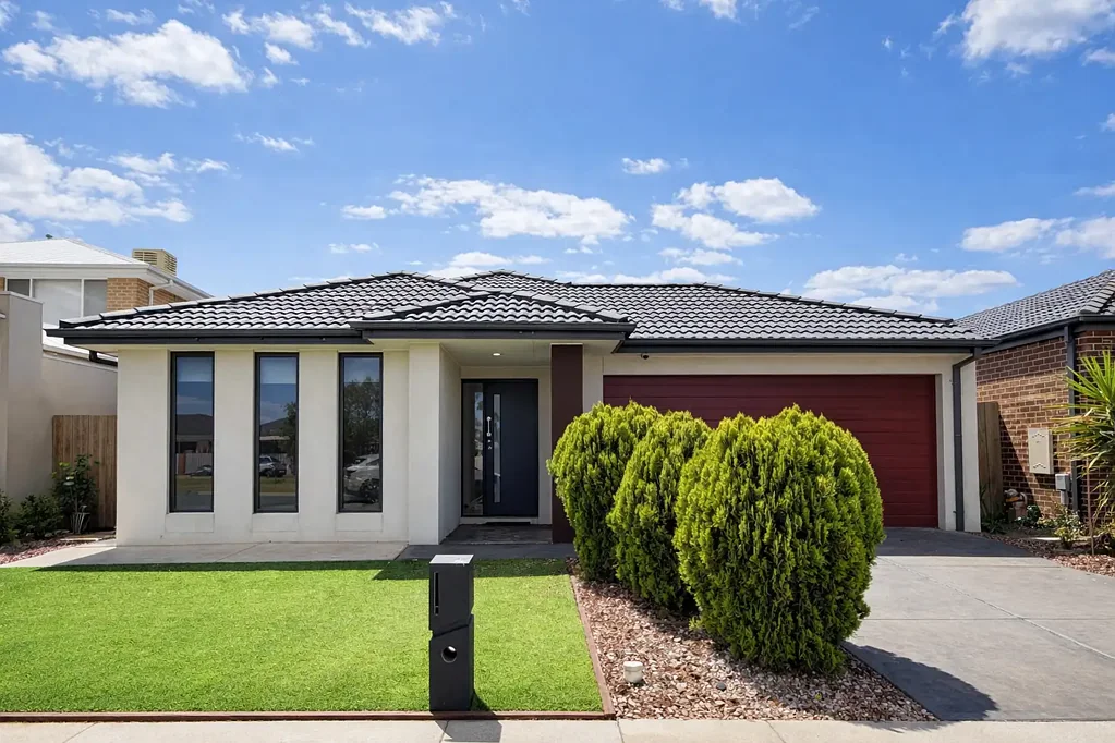 Freshly Updated Family Home in Prime Location