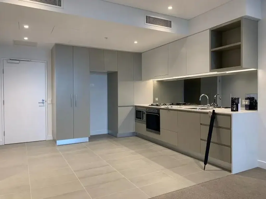 1 Bed 1 Bath 1 Parking for Lease! Set in Sydney Olympic Park, Pavilions Residences presents contemporary architecture at its best