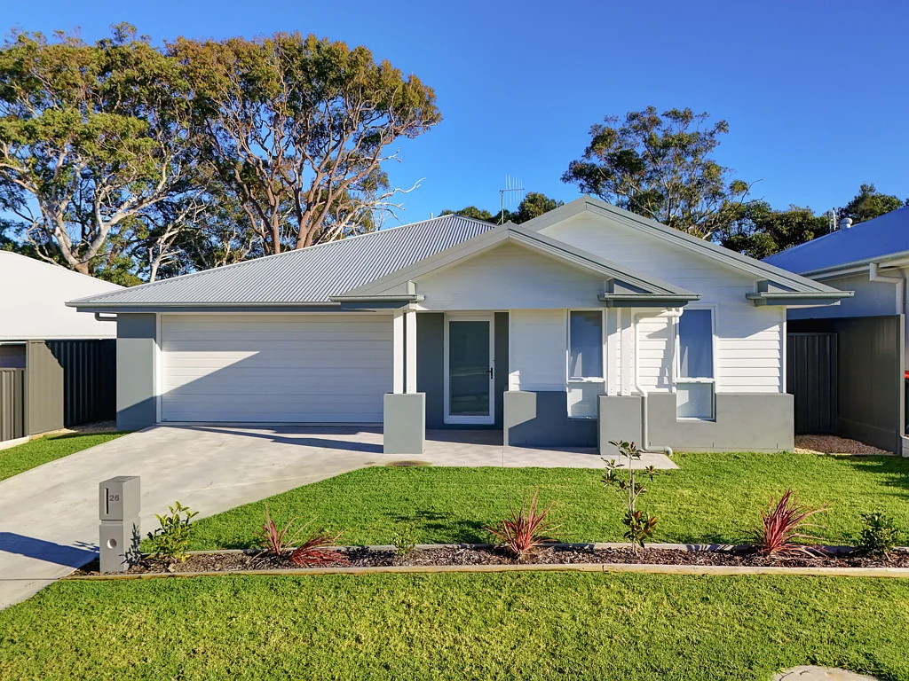 26 Iluka Boulevard, Forster, NSW 2428