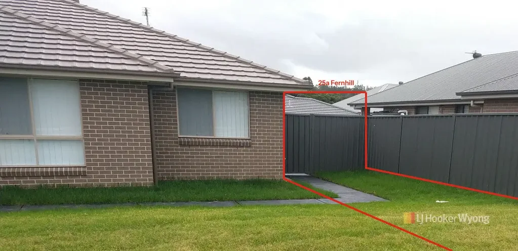 Charming Two-Bedroom Home in Hamlyn Terrace