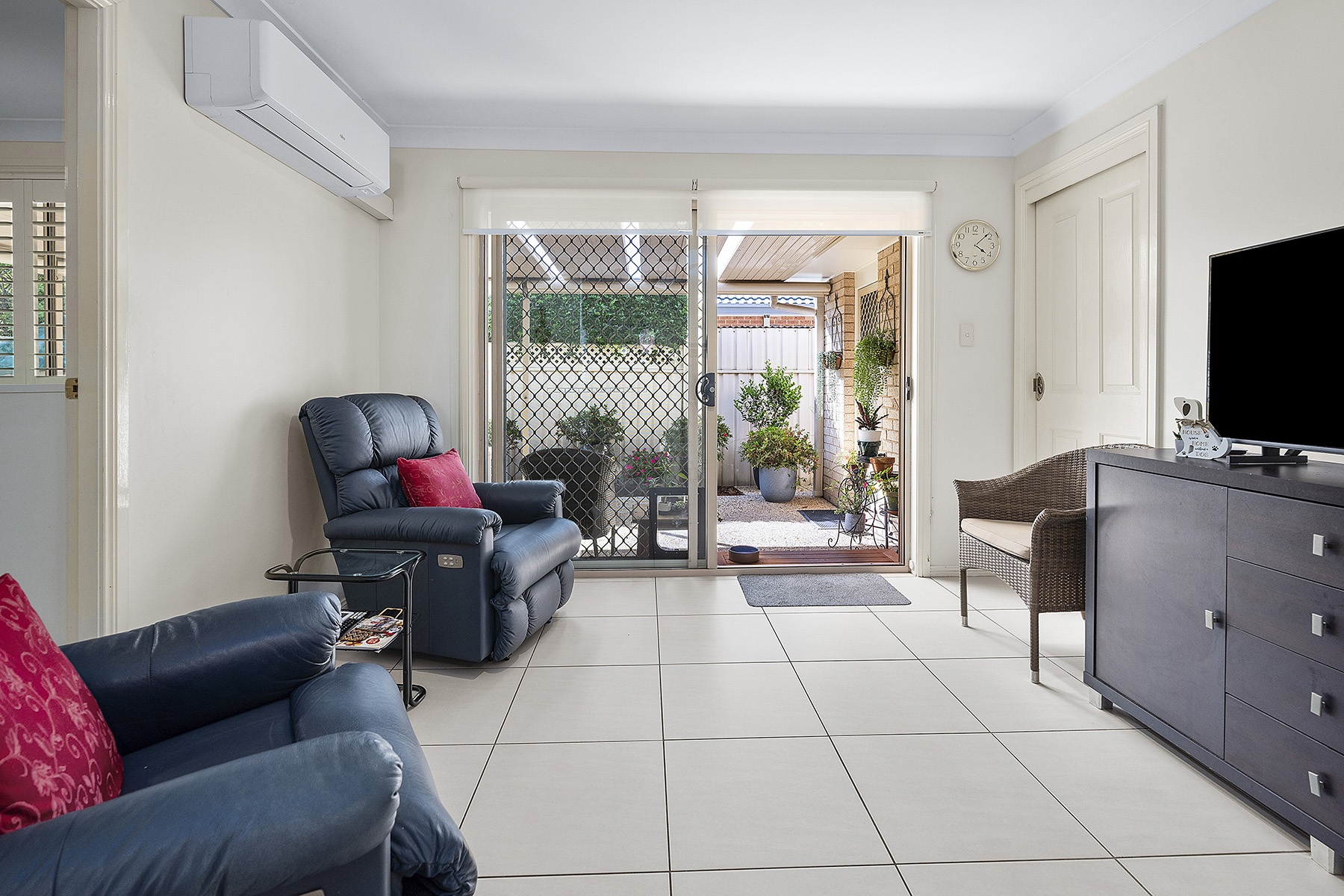 UNIT 4 13 MARTIN ST, WARNERS BAY NSW 2282, 0 ਕਮਰੇ, 0 ਬਾਥਰੂਮ, House