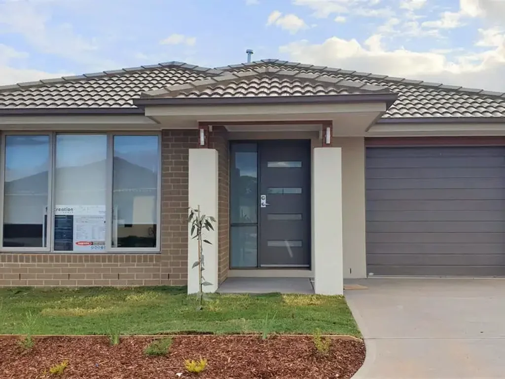 3-Bedroom Family Home in Prime Melton South Location