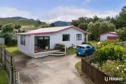 11 Carrick Robertson Place, Waihi