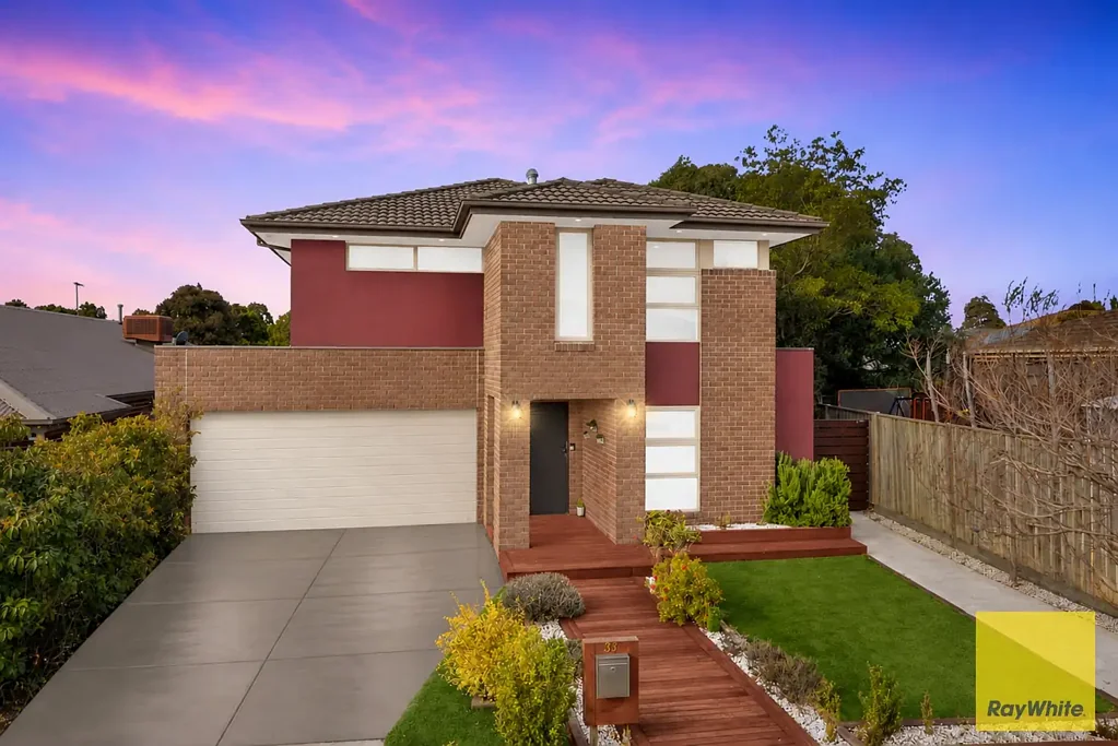Point Cook 4房 著名的 Alamanda School Zone 内的奢华家庭生活 Luxury Family Living in the Prestigious Alamanda School Zone