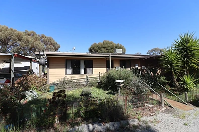 Gunbower 3Zimmer Country Living with Sheds, Space and Water
