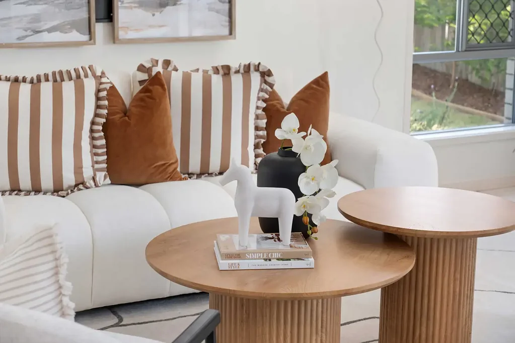 Thornlands 4 Slaapkamer Ultra-Central Thornlands Home with Space, Style & Lifestyle