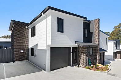 2/14 Minmi Road, Edgeworth, NSW 2285, 3 Bedrooms, 2 Bathrooms, Townhouse