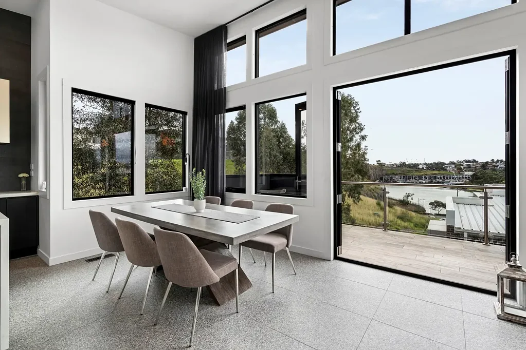 Keilor East 4Moenga Breathtaking Views