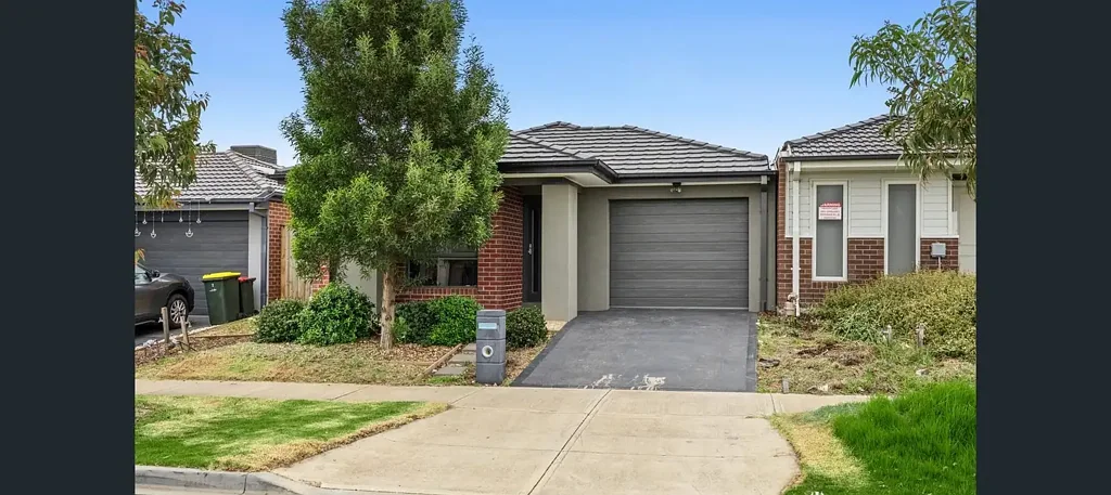 Spacious Family Home in the Heart of Savana Estate