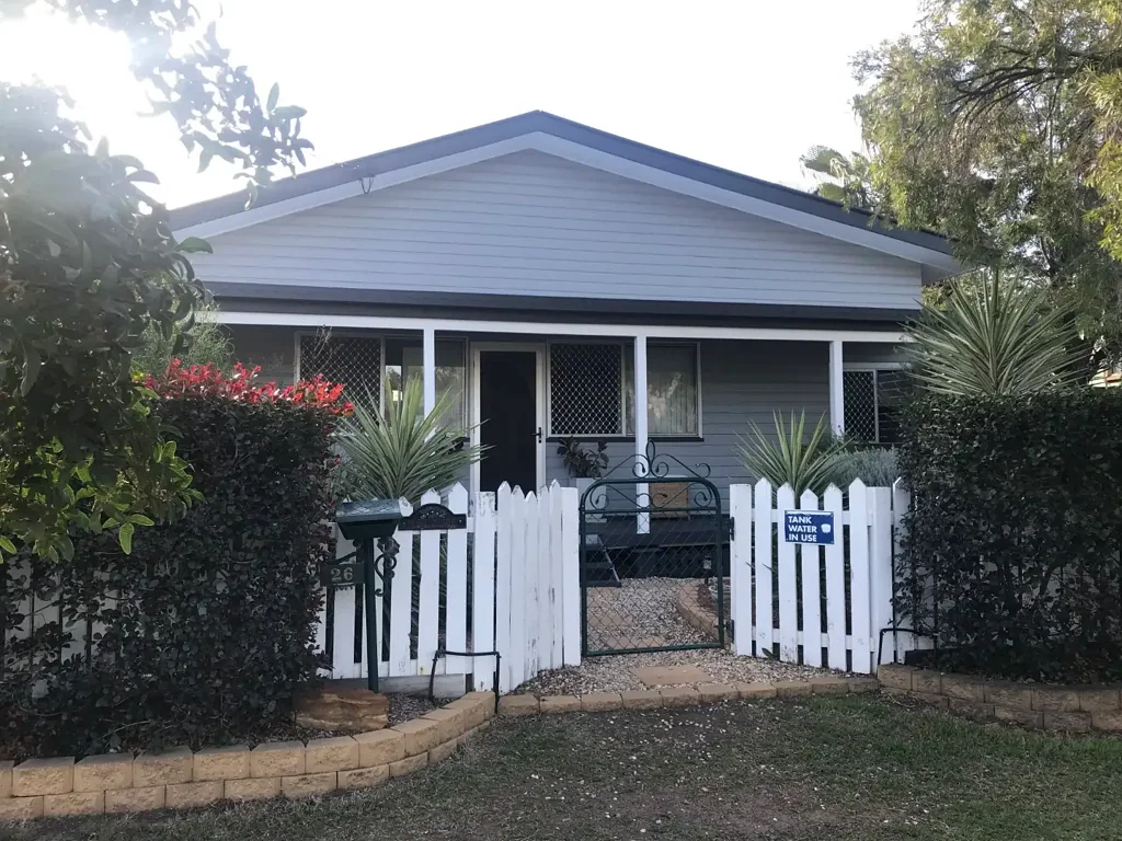 26 Pratten Street, Dalby, QLD 4405