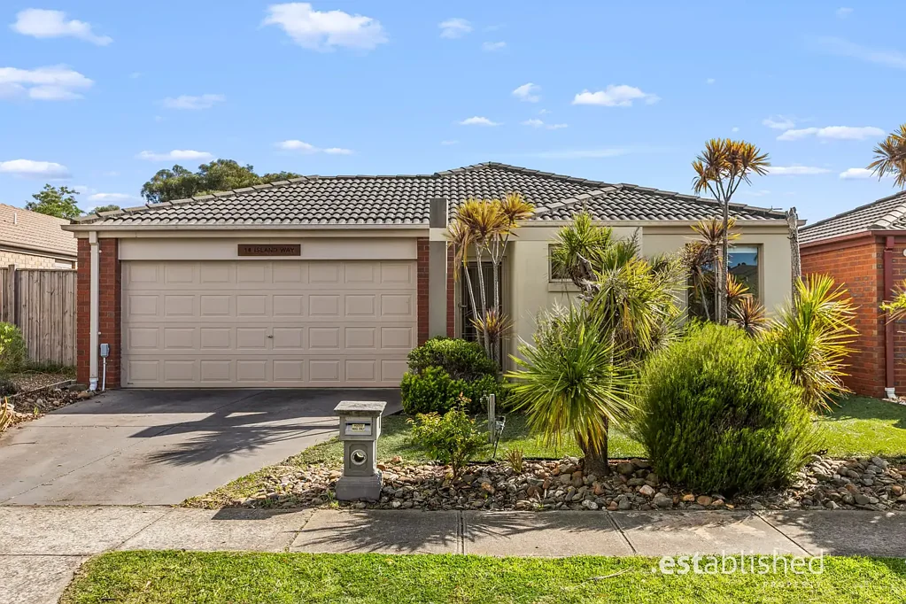14 Island Way, Point Cook, VIC 3030