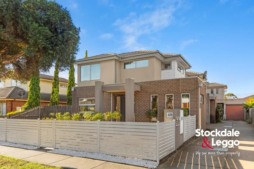 Tullamarine 2chambre Contemporary Street Facing Townhouse in a Prime Tullamarine Location