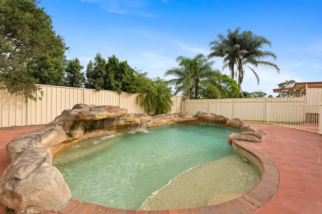 Minchinbury 4Zimmer Modern Family Living with Resort-Style Entertaining