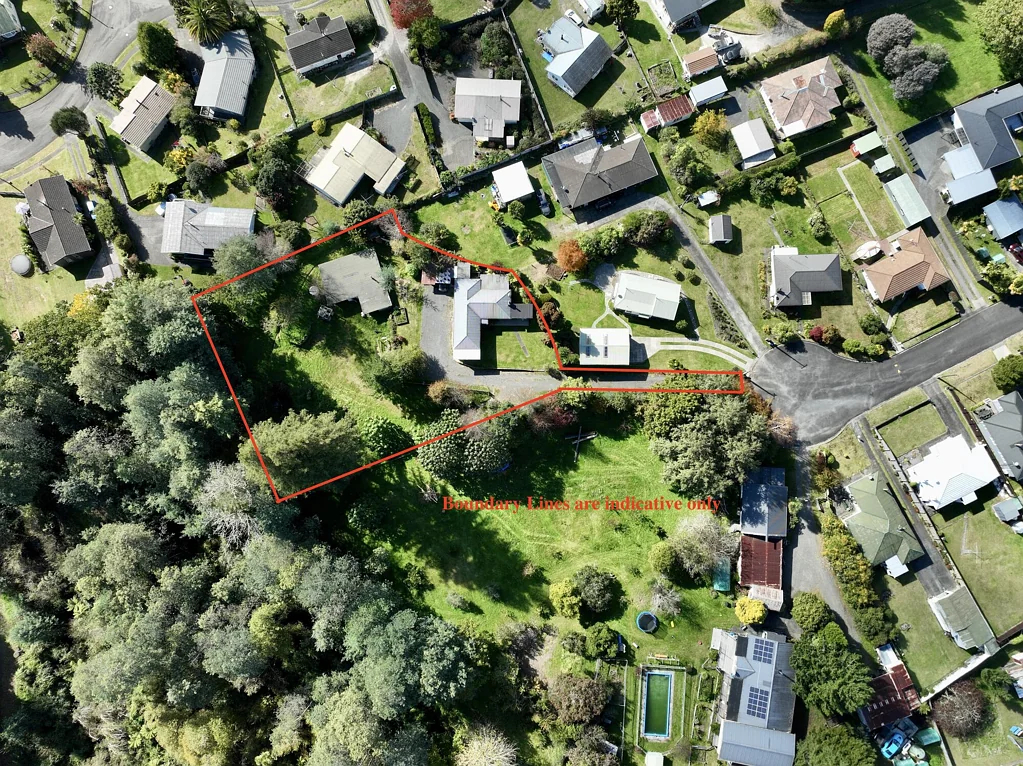 Taumarunui 3Phòng ngủ Tucked away & packed with potential
