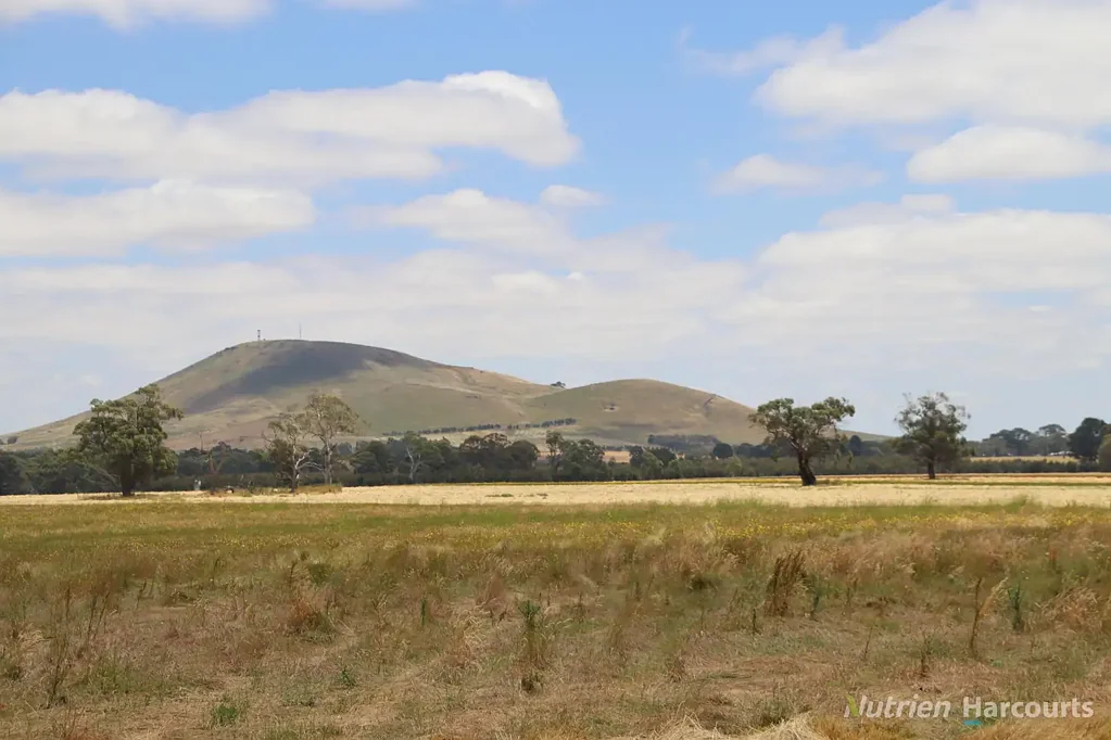 Kooroocheang  The Best of Both Worlds - Farming and Beautiful Bushland - 178 acres (72.07ha)