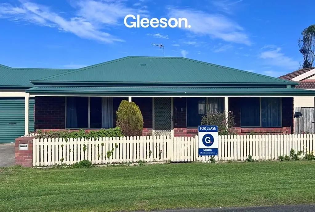 Coastal Convenience in the Heart of Port Fairy